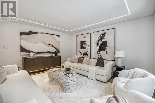 1657 Glenvista Drive, Oakville (Iroquois Ridge North), ON - Indoor Photo Showing Living Room