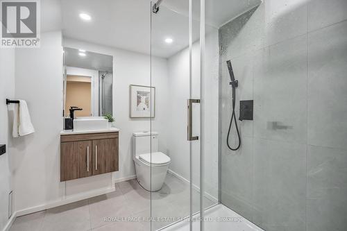 1657 Glenvista Drive, Oakville (Iroquois Ridge North), ON - Indoor Photo Showing Bathroom