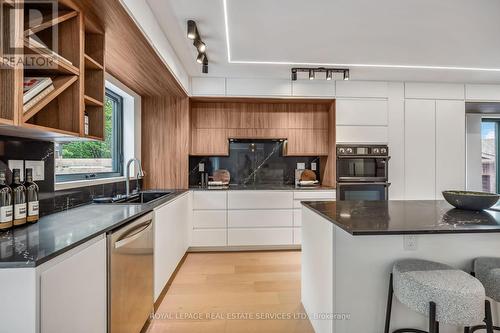 1657 Glenvista Drive, Oakville (Iroquois Ridge North), ON - Indoor Photo Showing Kitchen With Double Sink