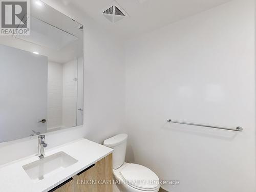 1806 - 50 Power Street, Toronto (Moss Park), ON - Indoor Photo Showing Bathroom