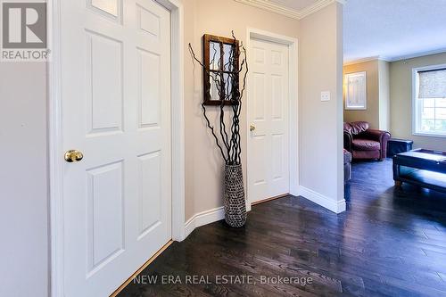 8 - 5090 Fairview Street, Burlington (Appleby), ON - Indoor Photo Showing Other Room