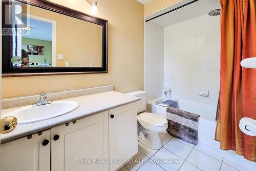 8 - 5090 Fairview Street, Burlington (Appleby), ON - Indoor Photo Showing Bathroom