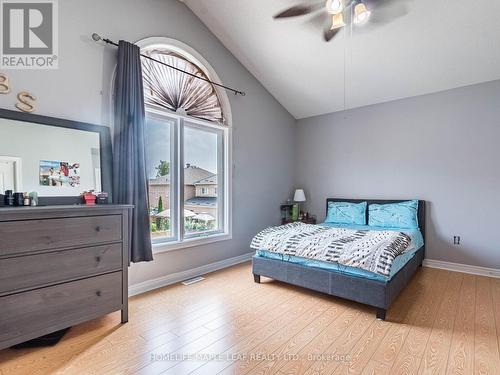 5 Rocky Point Crescent, Brampton, ON - Indoor Photo Showing Bedroom