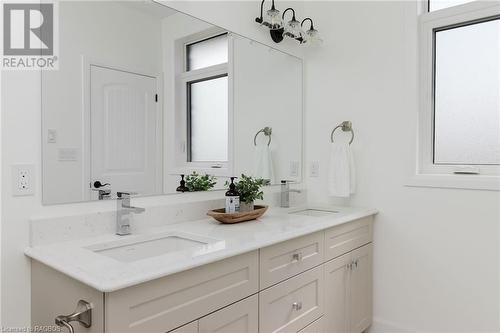 358 Mclean Crescent, Port Elgin, ON - Indoor Photo Showing Bathroom