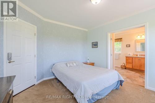 315 Somerville 3Rd Conc W, Kawartha Lakes, ON - Indoor Photo Showing Bedroom