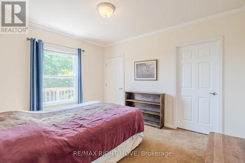 315 Somerville 3Rd Conc W, Kawartha Lakes, ON - Indoor Photo Showing Bedroom