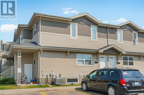 205 100 Chaparral Boulevard, Martensville, SK - Outdoor