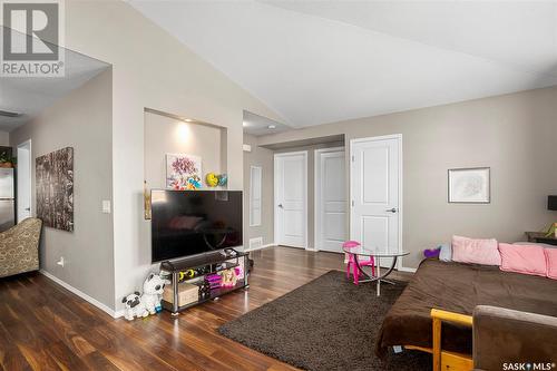 205 100 Chaparral Boulevard, Martensville, SK - Indoor Photo Showing Living Room