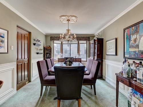 Dining room - 108 Rue Marie-Curie, Dollard-Des-Ormeaux, QC - Indoor Photo Showing Dining Room