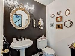 Powder room - 