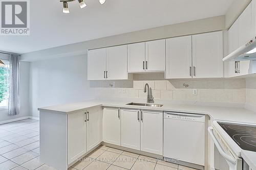 265 Mingay Avenue, Markham, ON - Indoor Photo Showing Kitchen