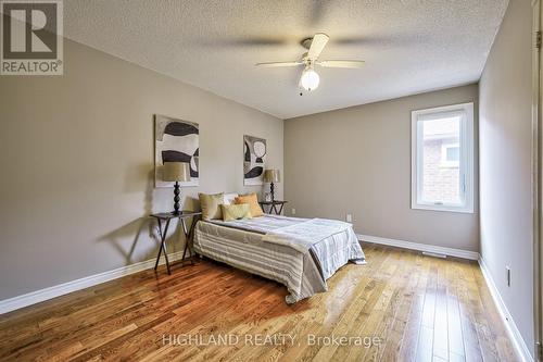 4805 Crystal Rose Drive, Mississauga (East Credit), ON - Indoor Photo Showing Bedroom