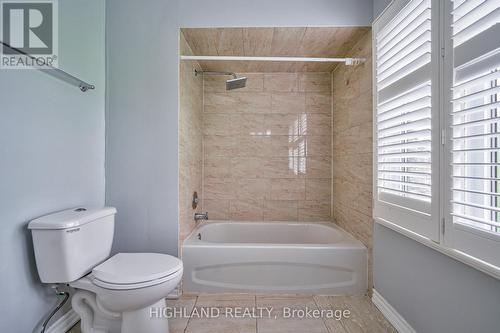 4805 Crystal Rose Drive, Mississauga (East Credit), ON - Indoor Photo Showing Bathroom