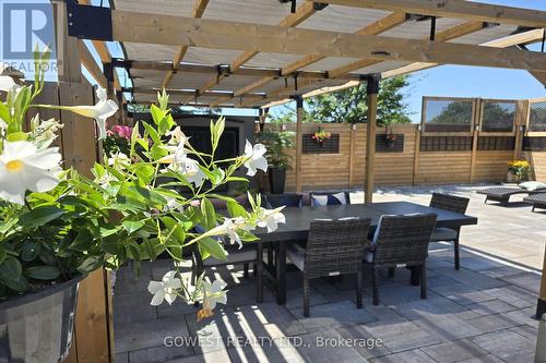 123 Dewitt Road, Hamilton (Stoney Creek), ON - Outdoor With Deck Patio Veranda