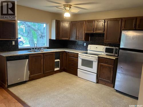 104 Guloien Avenue, White Fox, SK - Indoor Photo Showing Kitchen With Double Sink