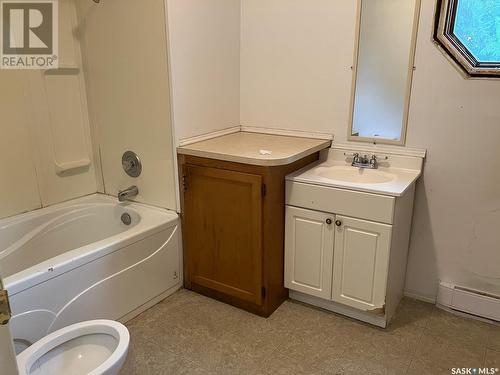 104 Guloien Avenue, White Fox, SK - Indoor Photo Showing Bathroom