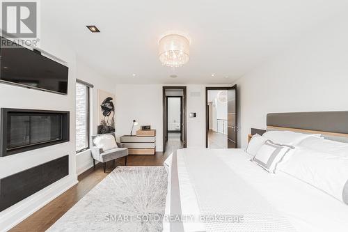 41 Chatfield Drive, Toronto (Banbury-Don Mills), ON - Indoor Photo Showing Bedroom