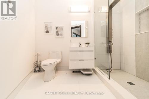 41 Chatfield Drive, Toronto (Banbury-Don Mills), ON - Indoor Photo Showing Bathroom