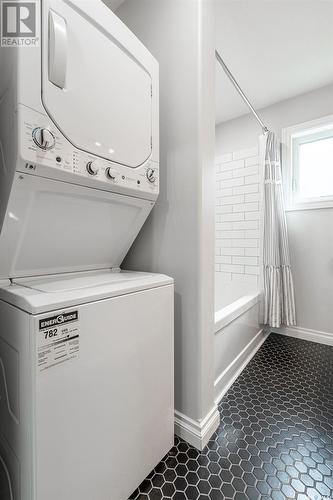 226 Evenson Avenue, Manitou Beach, SK - Indoor Photo Showing Laundry Room