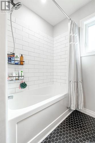 226 Evenson Avenue, Manitou Beach, SK - Indoor Photo Showing Bathroom