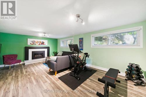 3479 Spruce Avenue, Burlington (Roseland), ON - Indoor Photo Showing Gym Room