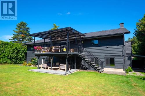 3155 Cardinal Drive, Burnaby, BC - Outdoor With Deck Patio Veranda