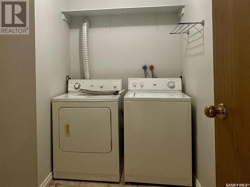 508 2406 Heseltine Road, Regina, SK - Indoor Photo Showing Laundry Room