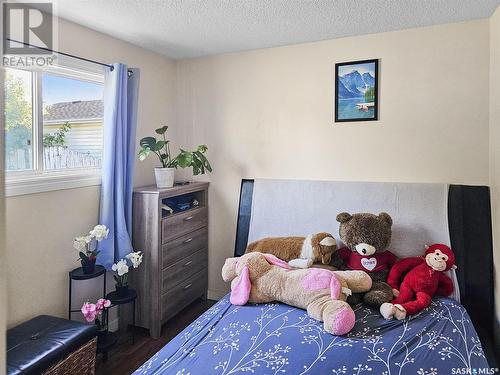 3817 Diefenbaker Drive, Saskatoon, SK - Indoor Photo Showing Bedroom