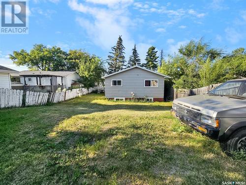 3817 Diefenbaker Drive, Saskatoon, SK - Outdoor