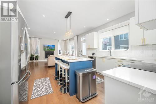 34 Coppermine Street, Ottawa, ON - Indoor Photo Showing Kitchen With Upgraded Kitchen