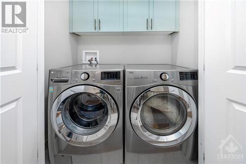 34 Coppermine Street, Ottawa, ON - Indoor Photo Showing Laundry Room