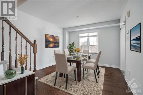 595 Foxlight Circle, Ottawa, ON - Indoor Photo Showing Dining Room