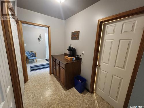 100 Scott Street, Kennedy, SK - Indoor Photo Showing Other Room