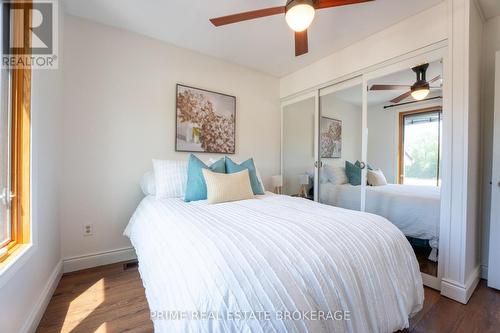 49 Gill Road, Lambton Shores (Grand Bend), ON - Indoor Photo Showing Bedroom