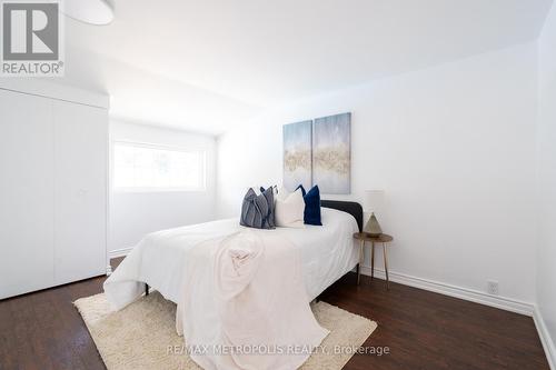 1 Highbrook Drive, Toronto (Bendale), ON - Indoor Photo Showing Bedroom