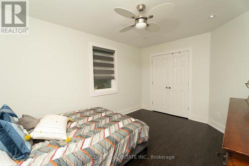 30 Maple Avenue N, Mississauga (Port Credit), ON - Indoor Photo Showing Bedroom