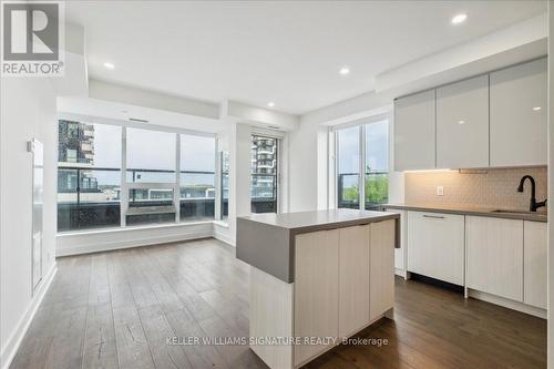 503 - 2481 Taunton Road, Oakville (Uptown Core), ON - Indoor Photo Showing Kitchen