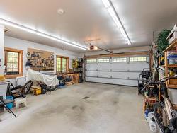 Garage - 