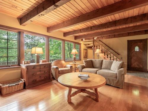 Salon - 527 Rue Des Trembles, Mont-Tremblant, QC - Indoor Photo Showing Living Room