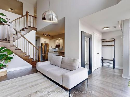 Th10-6 Pirandello St, Toronto, ON - Indoor Photo Showing Living Room