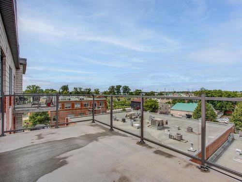 Balcon - 201-75 Rue Richelieu, Saint-Jean-Sur-Richelieu, QC - Outdoor With View