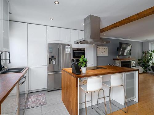 Kitchen - 731 Rue Samuel-De Champlain, Boucherville, QC - Indoor Photo Showing Kitchen With Double Sink