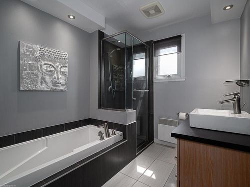 Bathroom - 731 Rue Samuel-De Champlain, Boucherville, QC - Indoor Photo Showing Bathroom