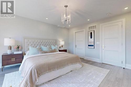 3052 Bayview Avenue, Toronto, ON - Indoor Photo Showing Bedroom