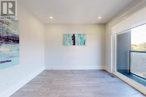 3052 Bayview Avenue, Toronto, ON - Indoor Photo Showing Other Room