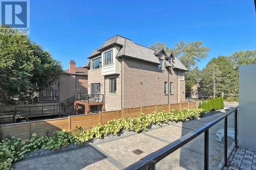 3052 Bayview Avenue, Toronto, ON - Outdoor