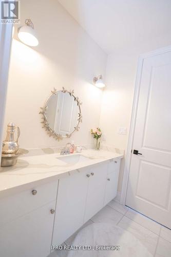 51 Classic Drive, Brampton (Credit Valley), ON - Indoor Photo Showing Bathroom