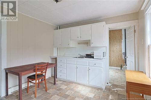 58 Summit Drive, Minto, NB - Indoor Photo Showing Kitchen