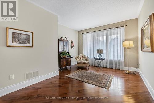 7 - 31 Emerald Heights Drive, Whitchurch-Stouffville, ON - Indoor