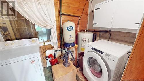 54 Old Black River Road, Saint John, NB - Indoor Photo Showing Laundry Room